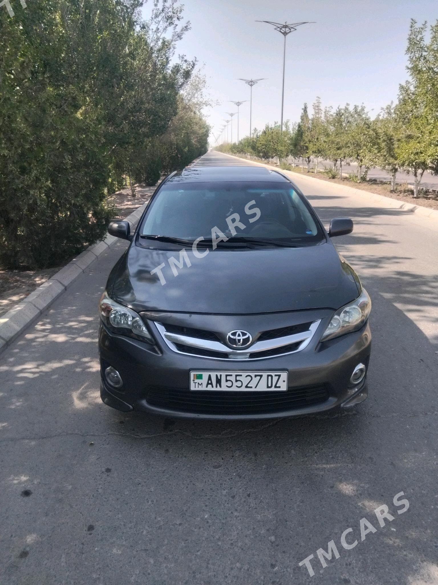 Toyota Corolla 2010 - 150 000 TMT - Гурбансолтан Едже - img 3