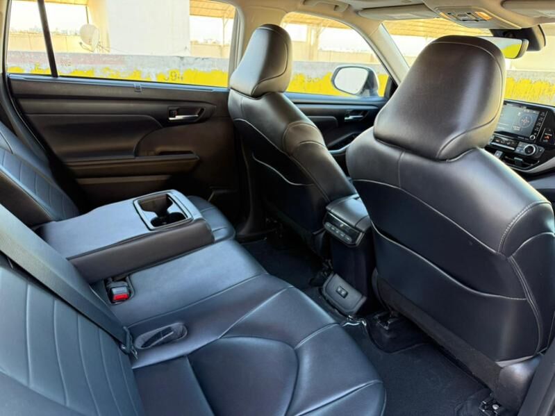 Toyota Highlander 2020 - 550 000 TMT - Aşgabat - img 9
