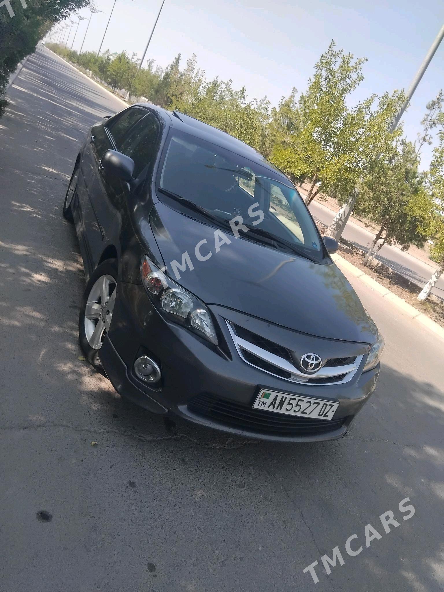 Toyota Corolla 2010 - 150 000 TMT - Гурбансолтан Едже - img 4