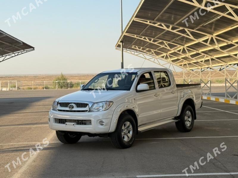 Toyota Hilux 2009 - 207 000 TMT - Ашхабад - img 2