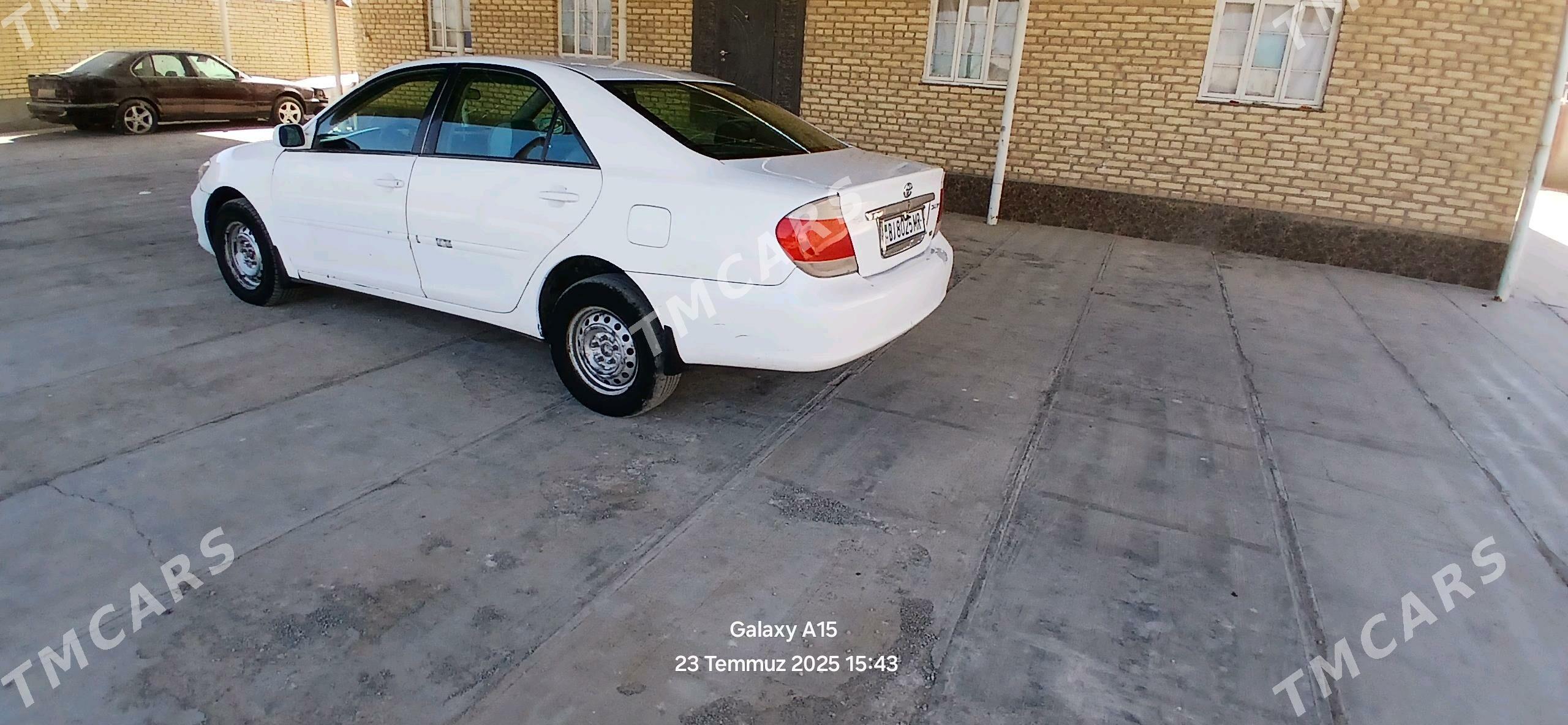 Toyota Camry 2003 - 115 000 TMT - Сакарчага - img 8