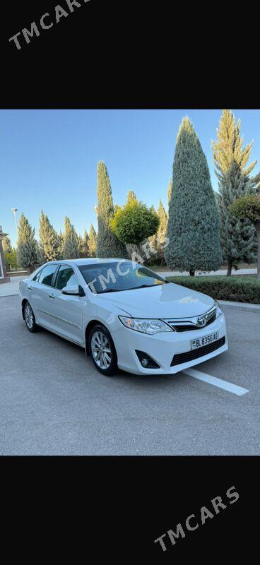 Toyota Camry 2012 - 215 000 TMT - 30 мкр - img 2