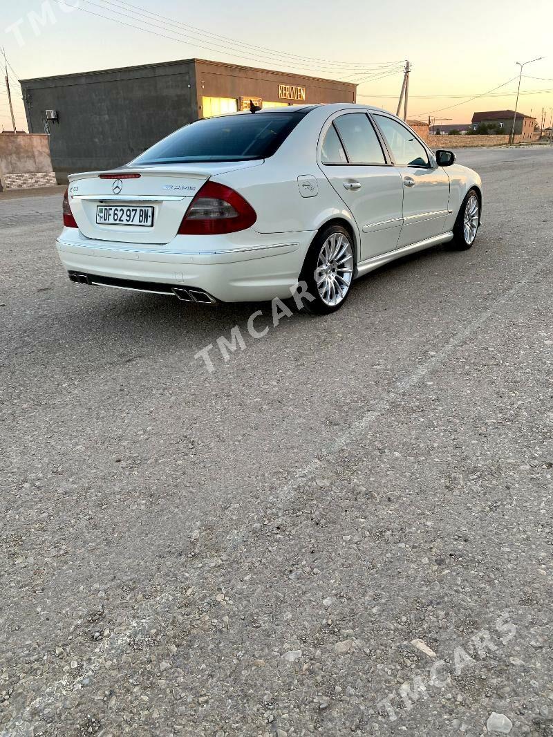Mercedes-Benz E500 2006 - 200 000 TMT - Gumdag - img 7