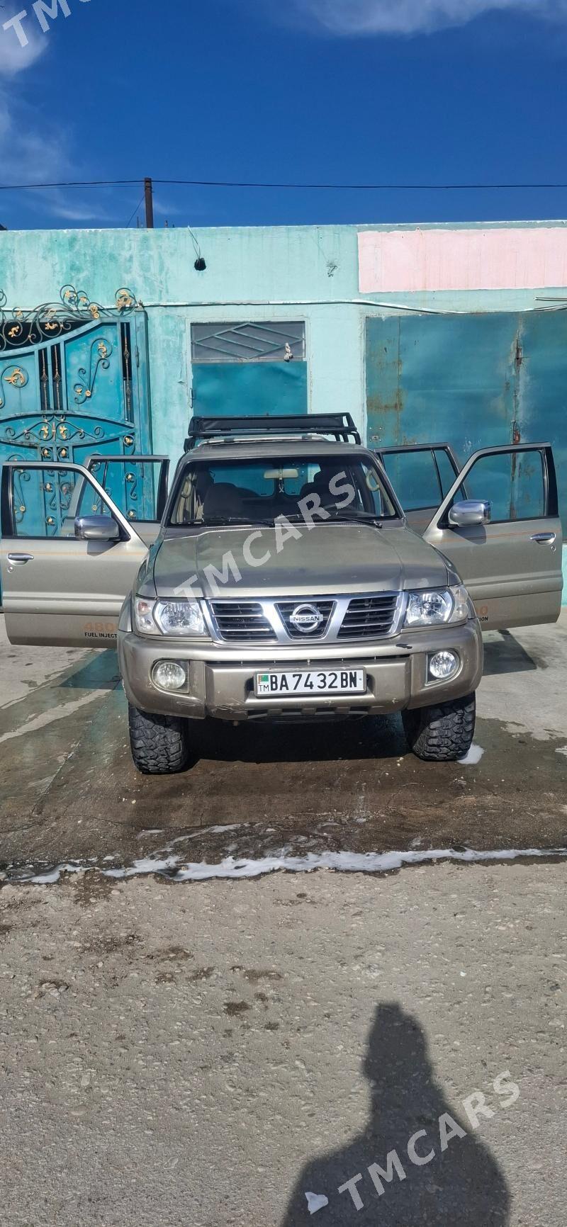 Nissan Patrol 2002 - 130 000 TMT - Балканабат - img 7