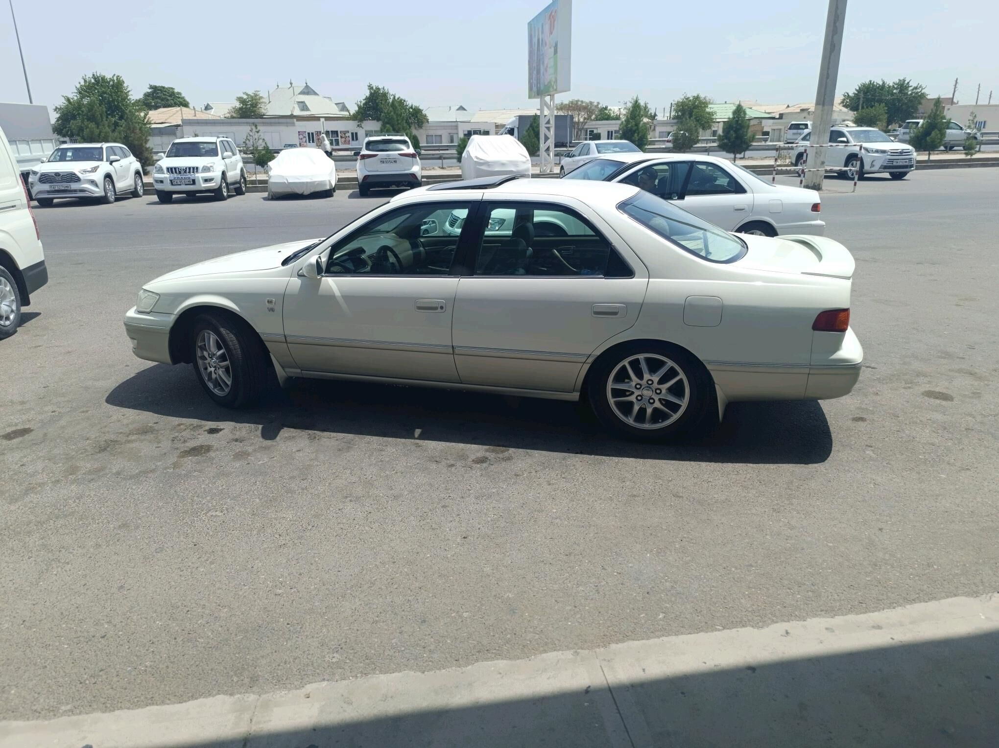 Toyota Camry 2000 - 195 000 TMT - Мары - img 9