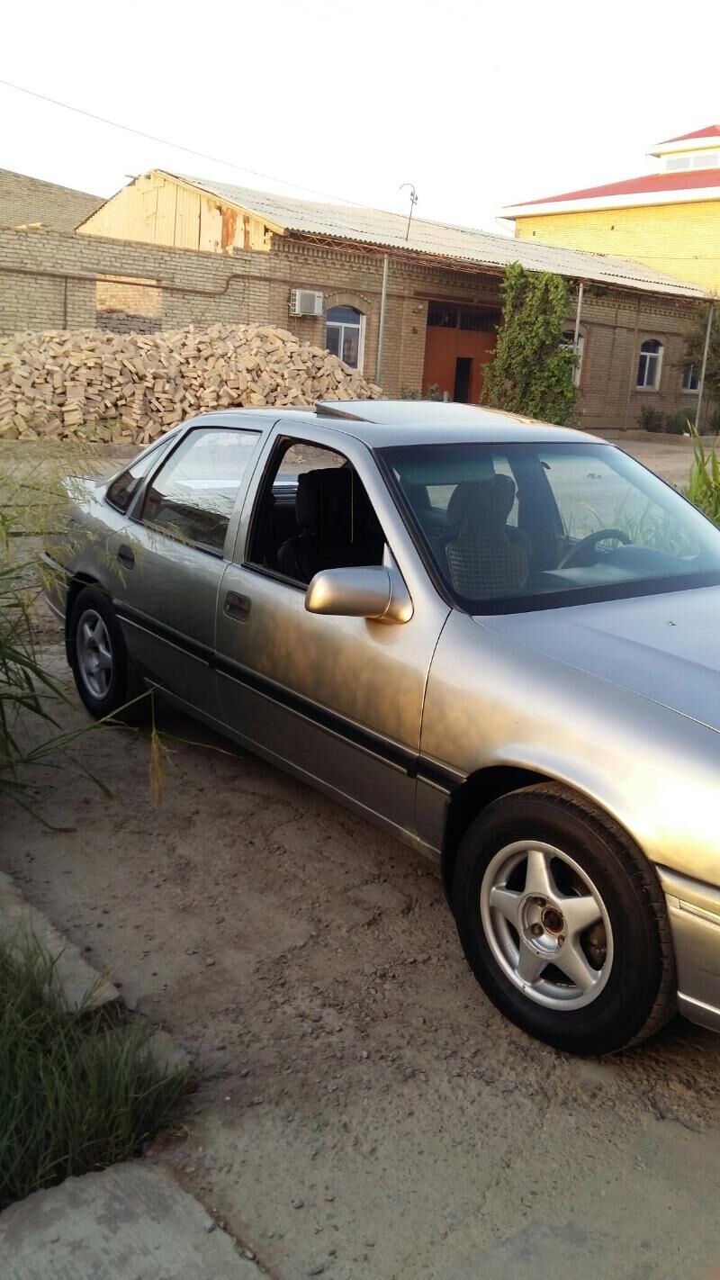 Opel Vectra 1992 - 30 000 TMT - Туркменабат - img 2