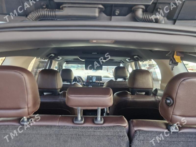 Toyota Sienna 2021 - 700 000 TMT - Мары - img 6