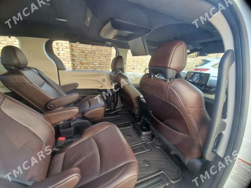 Toyota Sienna 2021 - 700 000 TMT - Мары - img 4