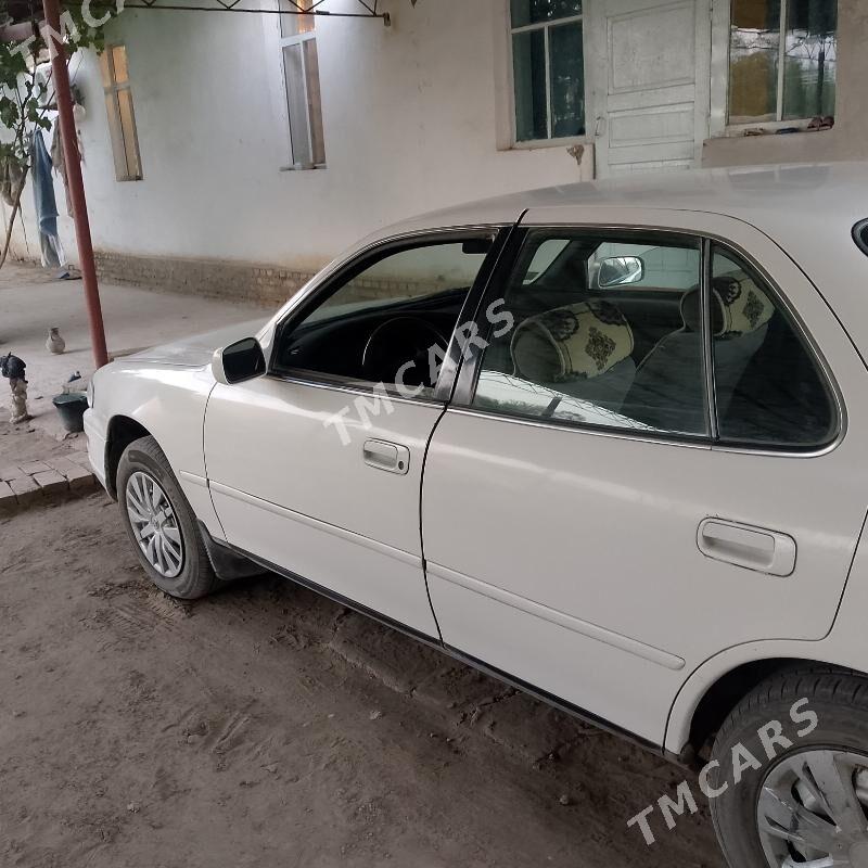 Toyota Camry 1994 - 90 000 TMT - Халач - img 3