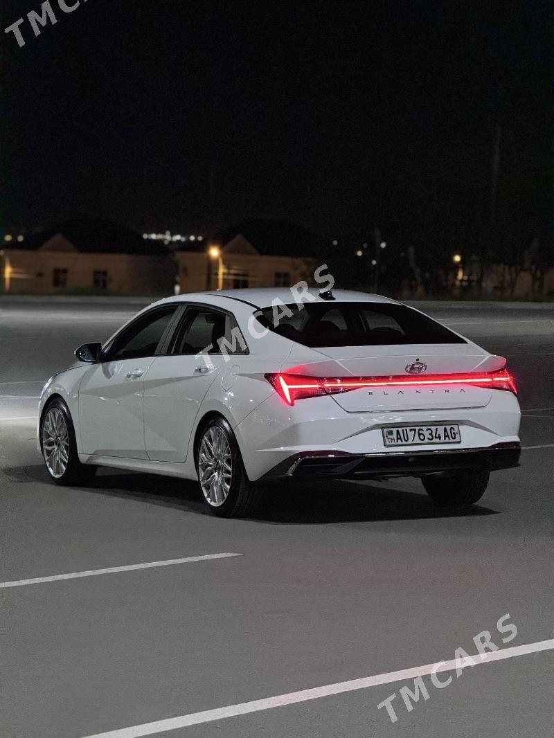 Hyundai Elantra 2021 - 230 000 TMT - Aşgabat - img 4