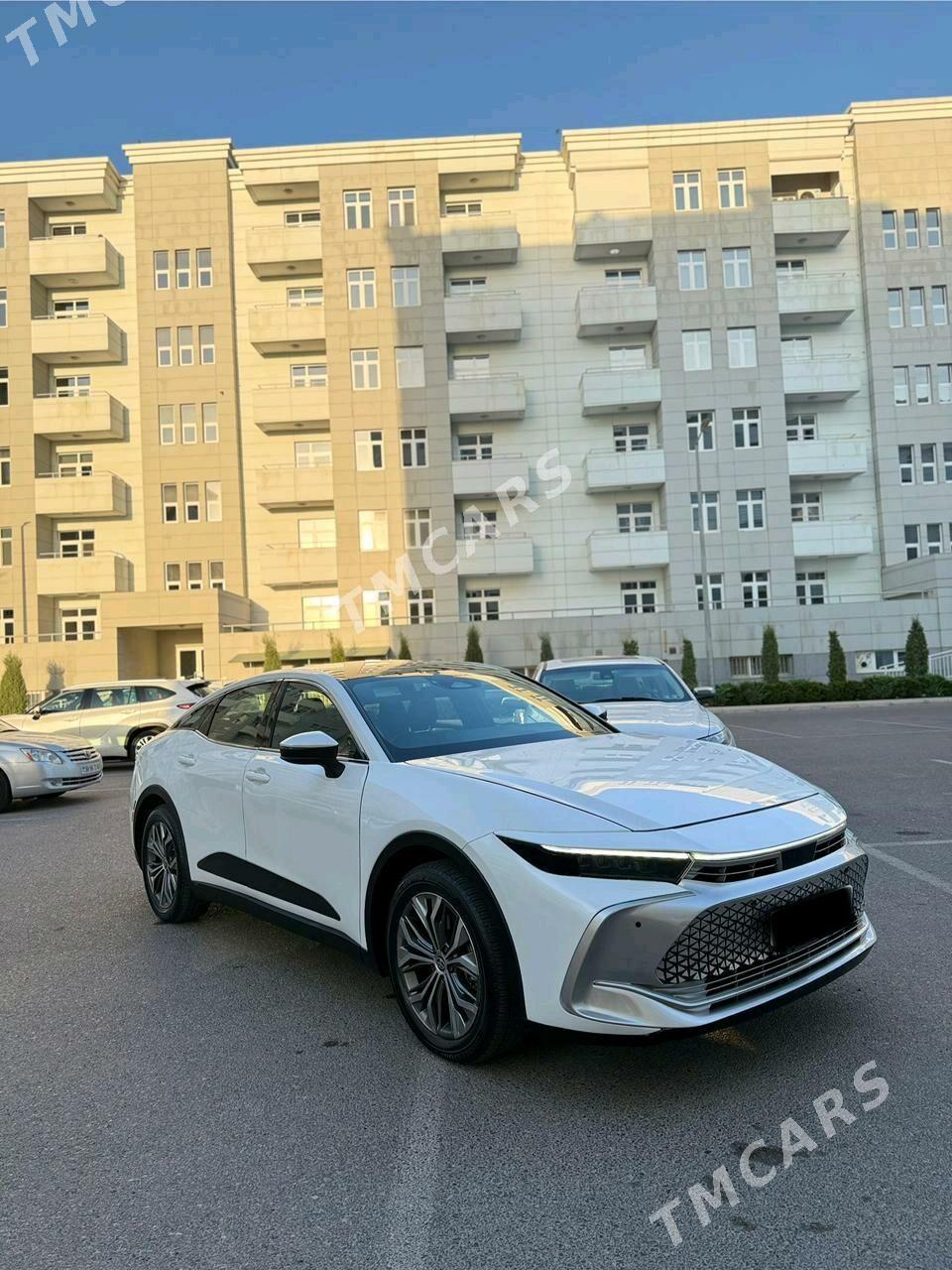 Toyota Crown 2024 - 660 000 TMT - Мары - img 7