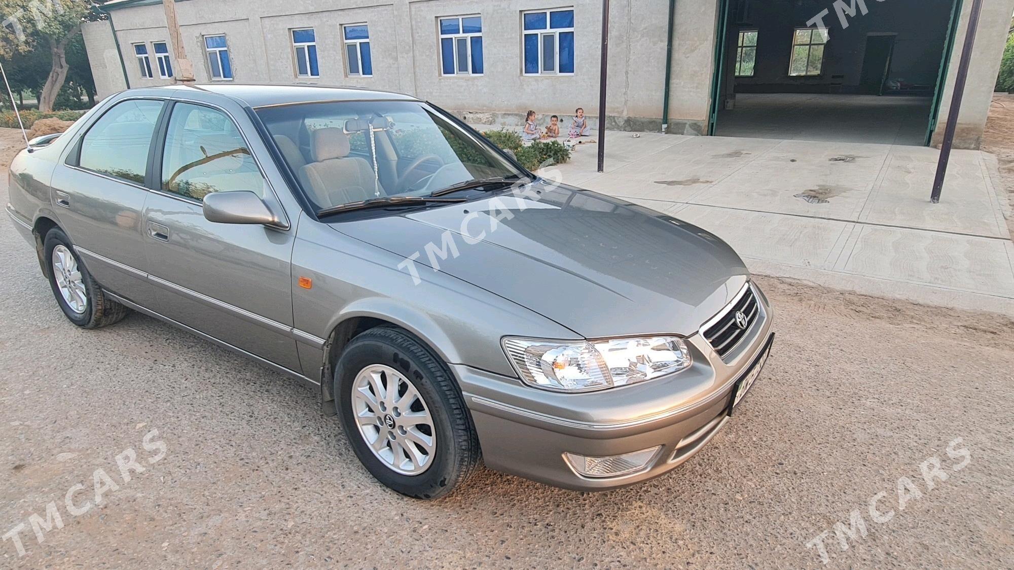 Toyota Camry 2001 - 155 000 TMT - Saýat - img 7