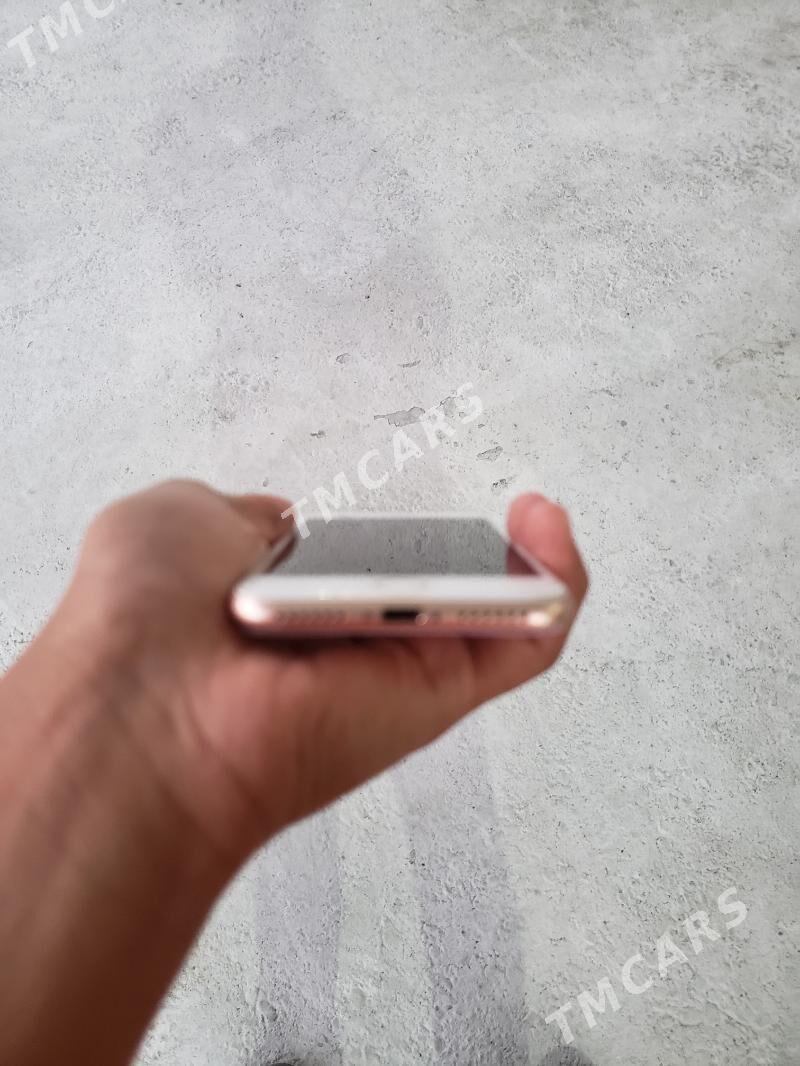 iPhone 8 - Sakarçäge - img 3