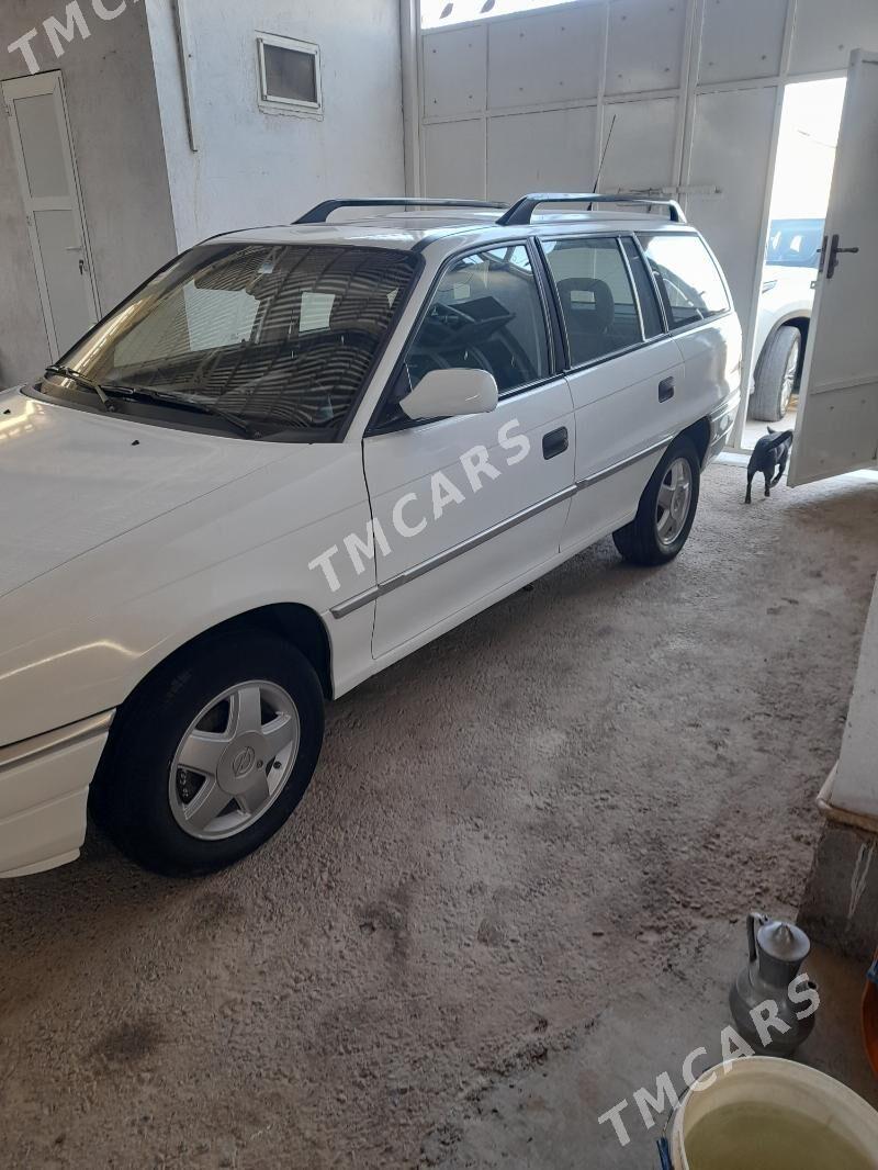Opel Astra 1996 - 53 000 TMT - Tejen - img 2