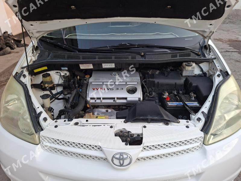 Toyota Sienna 2004 - 280 000 TMT - Дашогуз - img 4