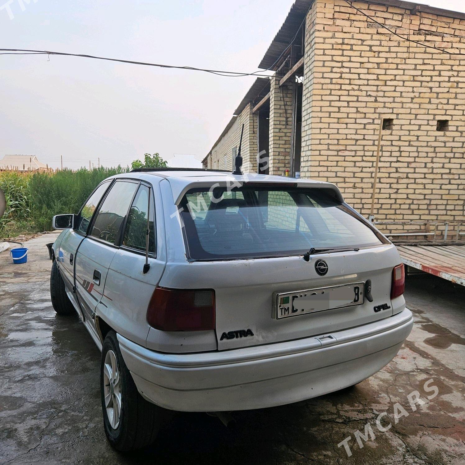 Opel Astra 1994 - 30 000 TMT - Köýtendag - img 5