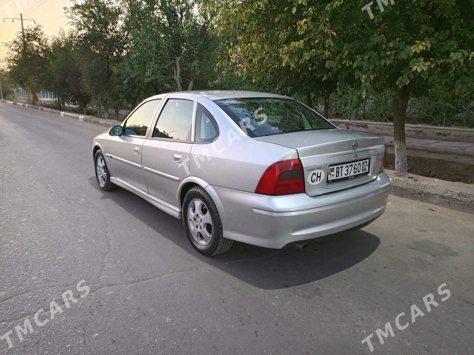 Opel Vectra 2000 - 72 000 TMT - Дашогуз - img 3