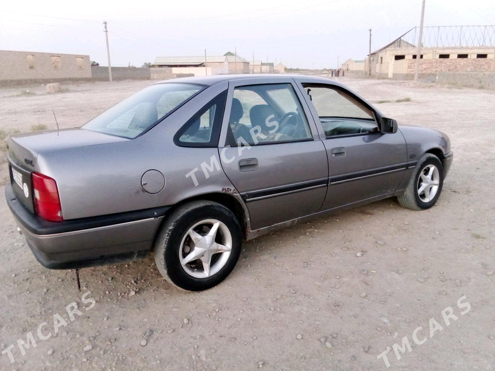 Opel Vectra 1990 - 30 000 TMT - Берекет - img 3