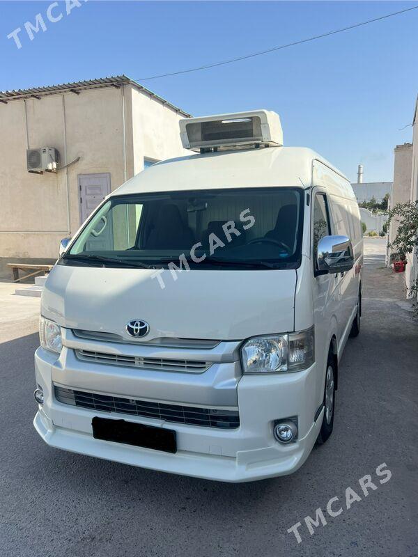 Toyota Hiace 2018 - 420 000 TMT - Türkmenabat - img 3