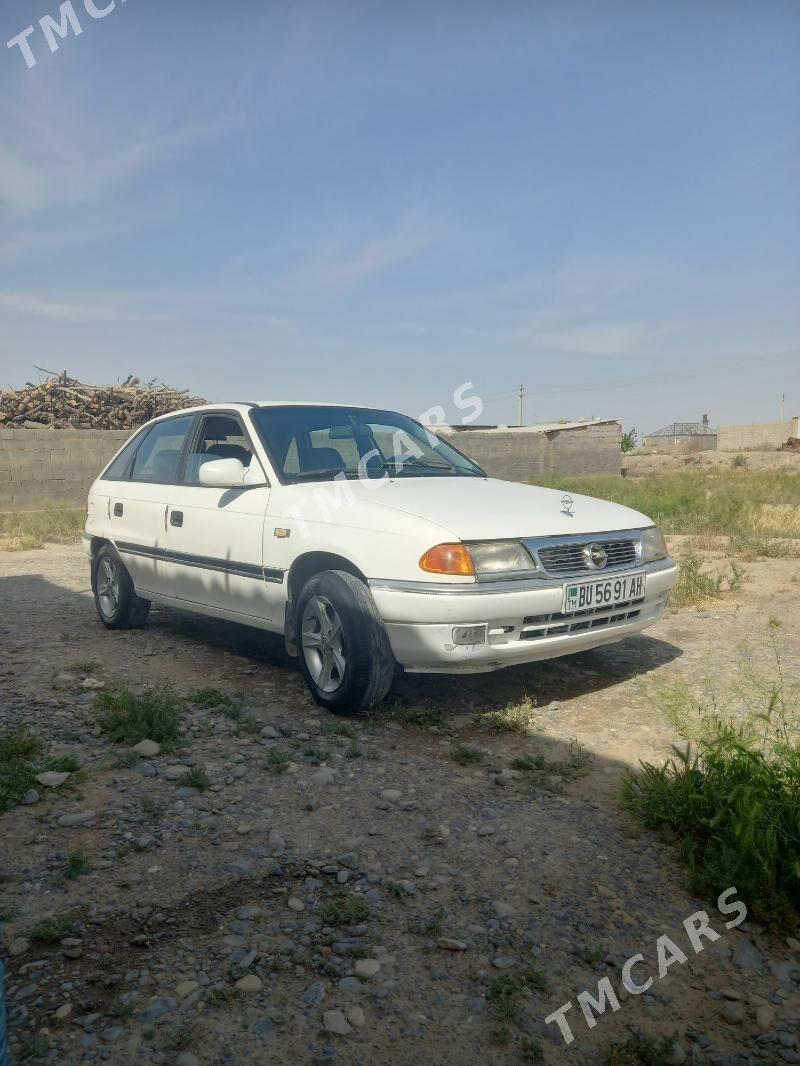 Opel Astra 1993 - 38 000 TMT - Kaka - img 4