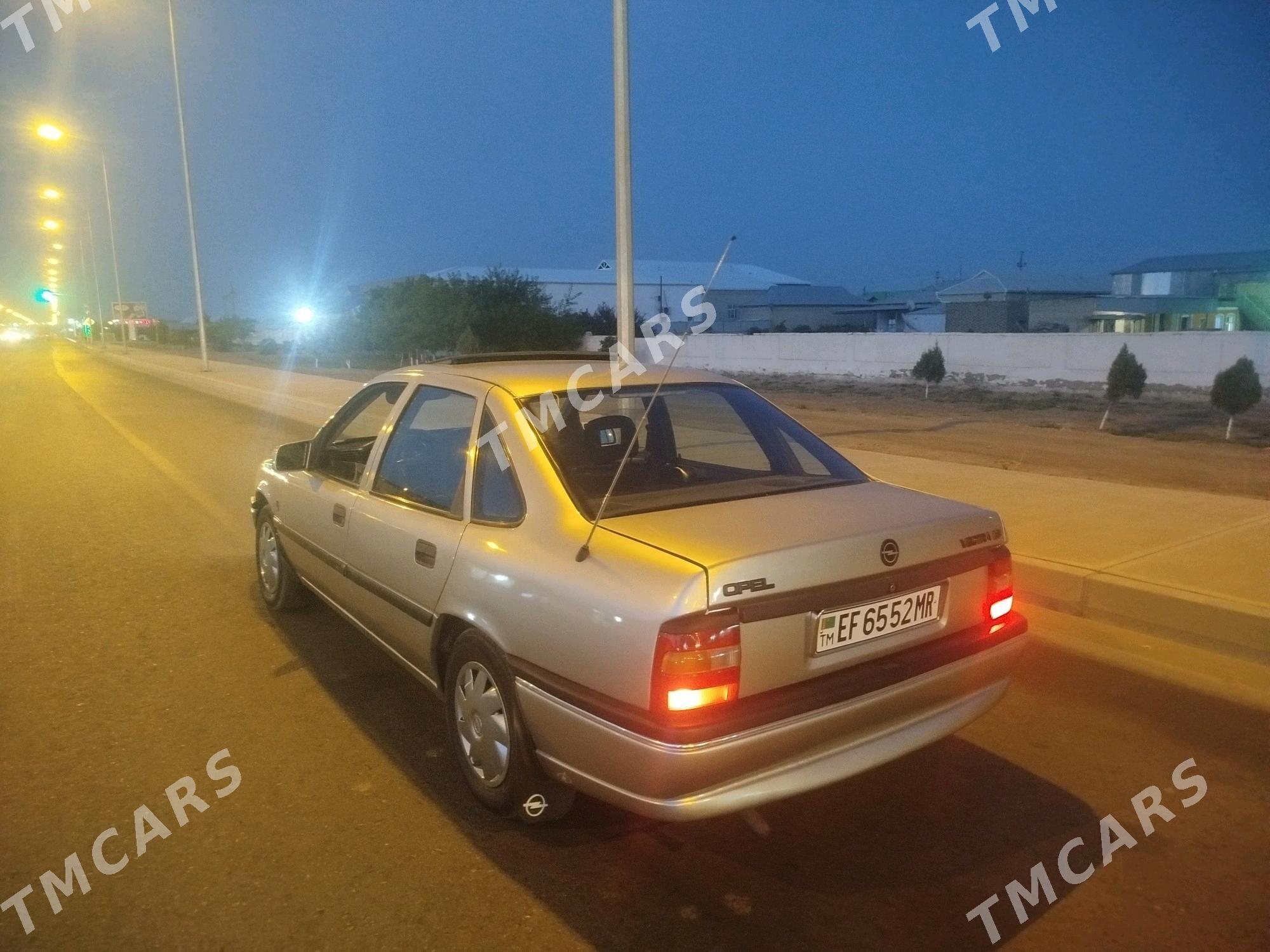 Opel Vectra 1994 - 34 000 TMT - Мары - img 4