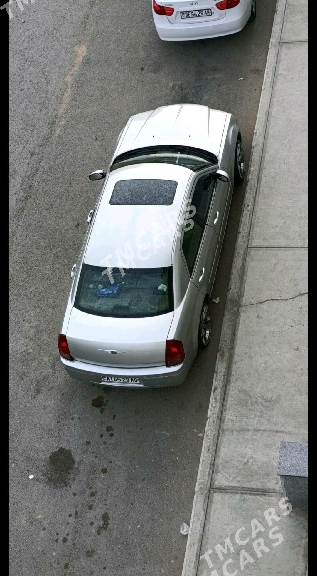 Chrysler 300C 2006 - 90 000 TMT - Бахарден - img 5