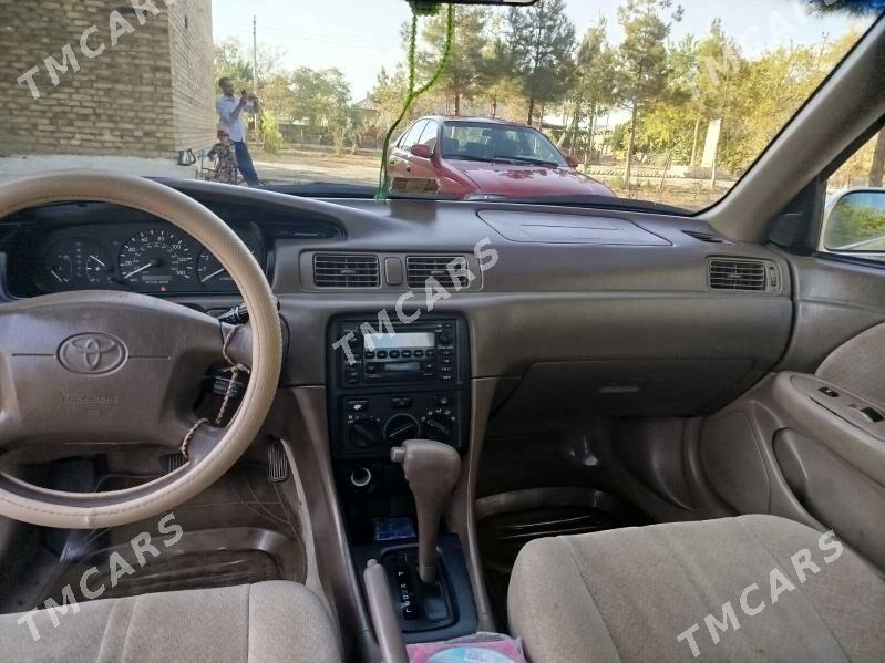 Toyota Camry 2000 - 150 000 TMT - Мары - img 5