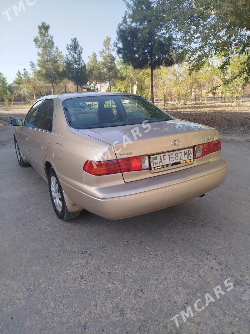 Toyota Camry 2000 - 150 000 TMT - Мары - img 3