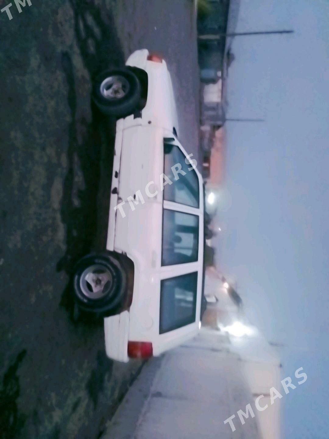 Jeep Cherokee 1995 - 40 000 TMT - Кёнеургенч - img 2