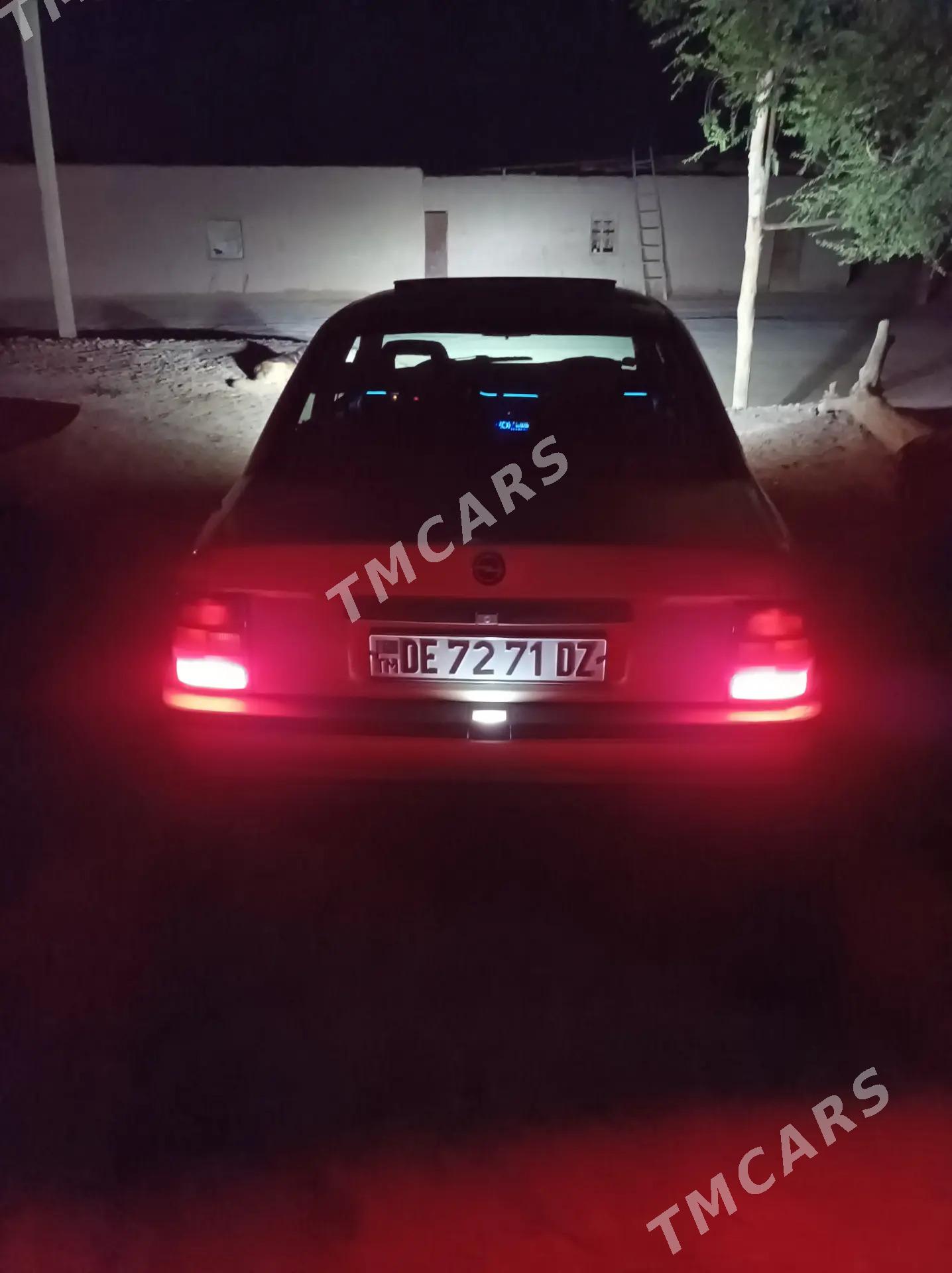 Opel Vectra 1993 - 32 000 TMT - Gurbansoltan Eje - img 3