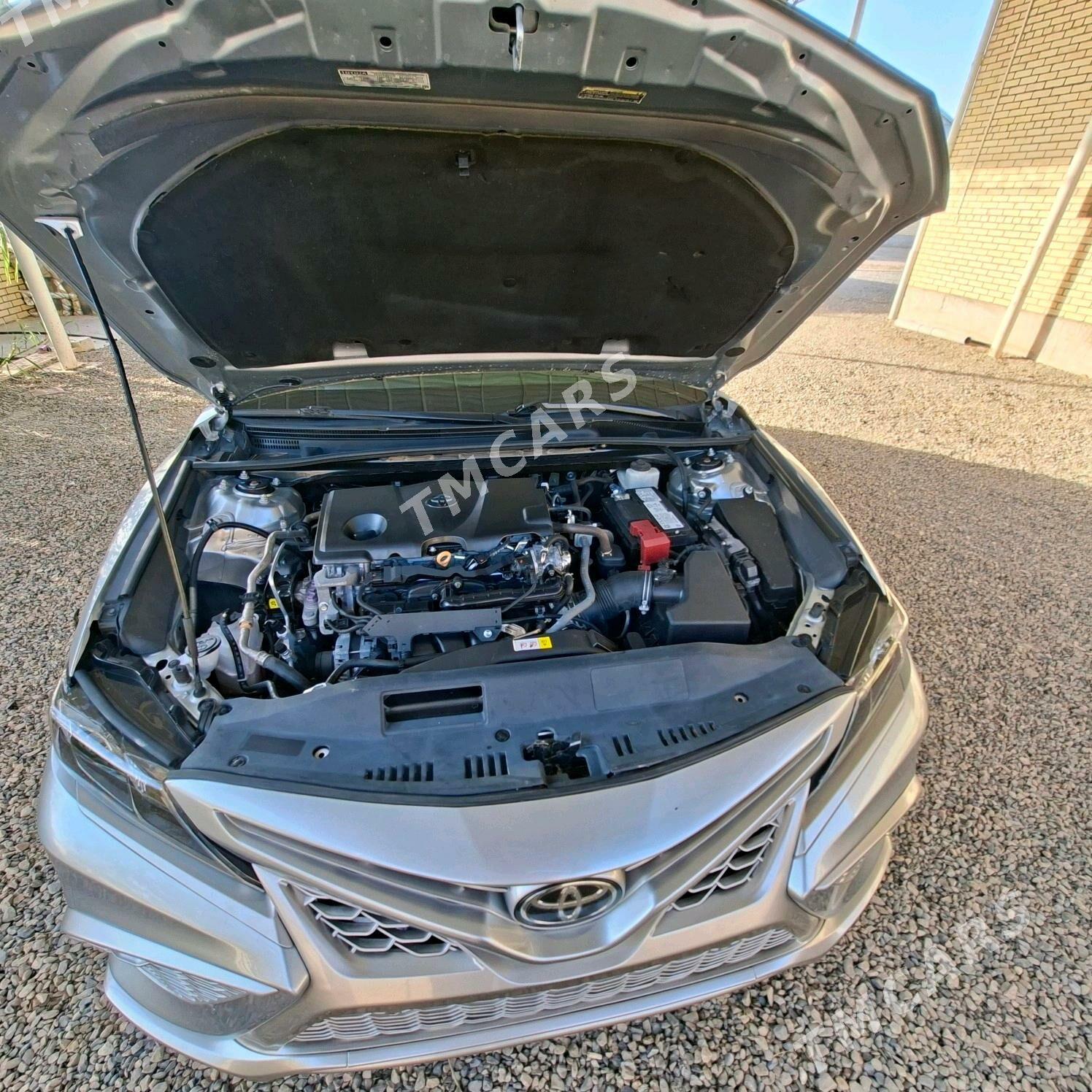 Toyota Camry 2021 - 300 000 TMT - Байрамали - img 5