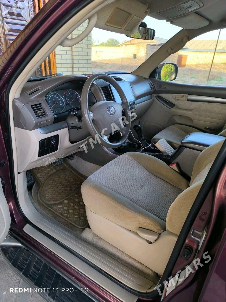 Toyota Land Cruiser Prado 2006 - 300 000 TMT - Дянев - img 2