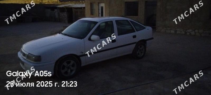 Opel Vectra 1994 - 28 000 TMT - Türkmenbaşy - img 4