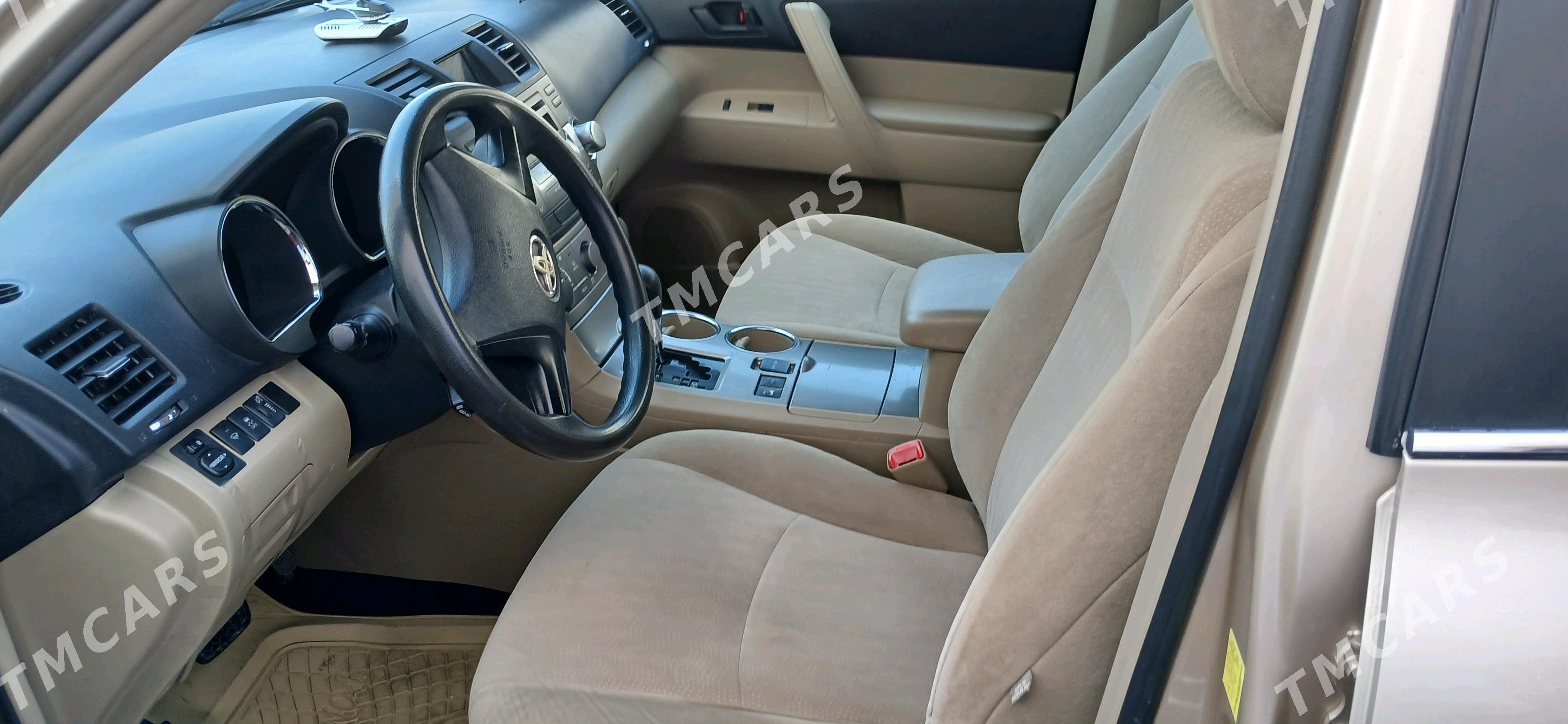 Toyota Highlander 2012 - 300 000 TMT - Daşoguz - img 5