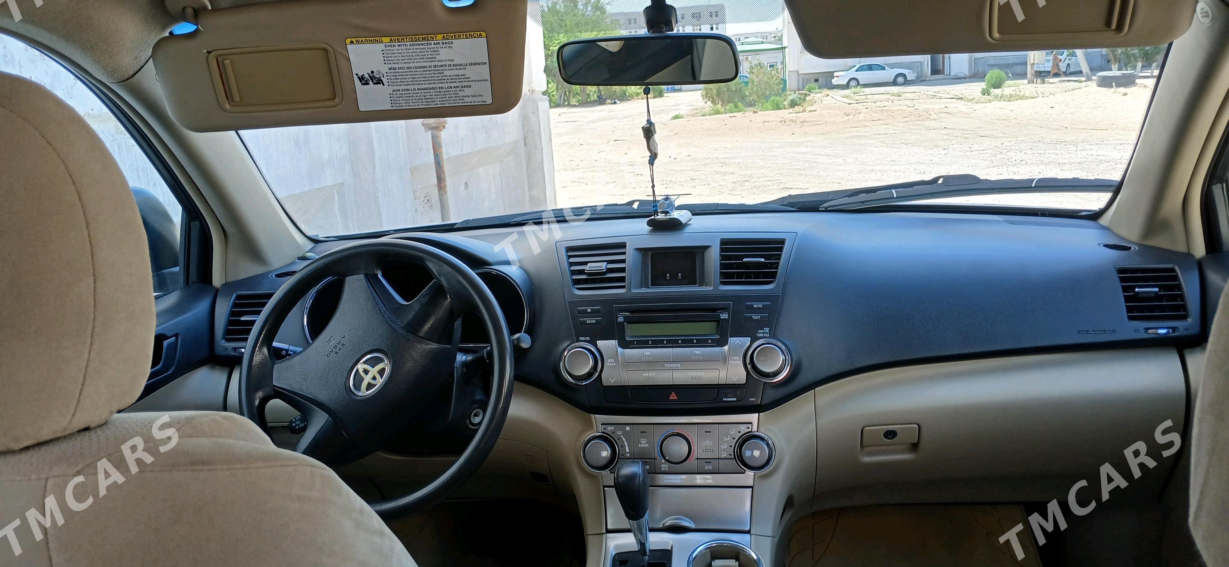 Toyota Highlander 2012 - 300 000 TMT - Daşoguz - img 4