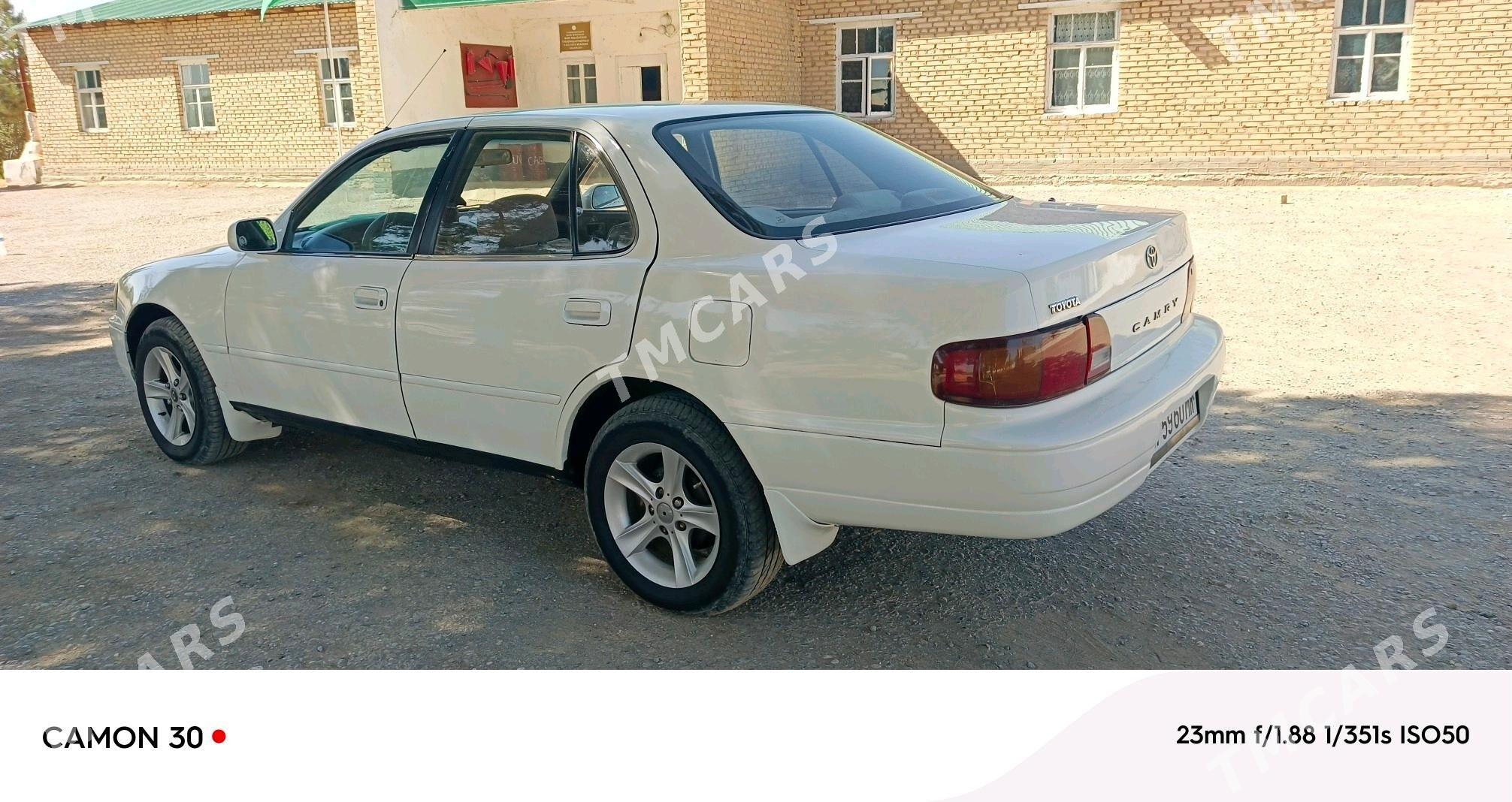 Toyota Camry 1996 - 75 000 TMT - Туркменгала - img 4