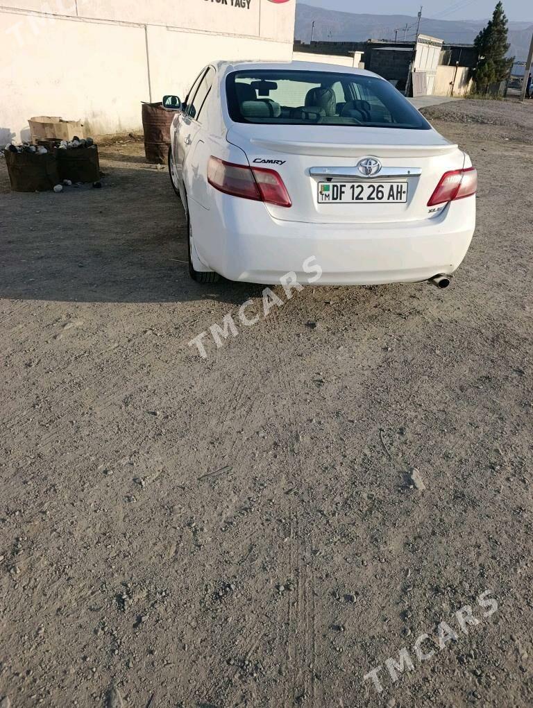 Toyota Camry 2010 - 125 000 TMT - Bäherden - img 2