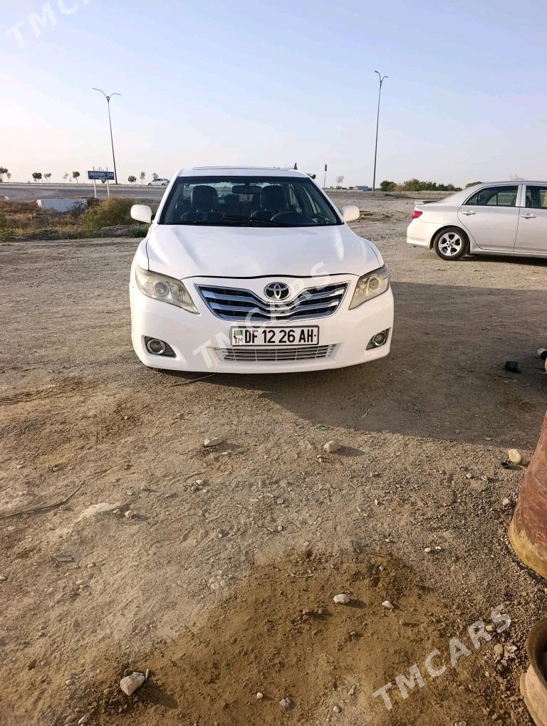 Toyota Camry 2010 - 125 000 TMT - Bäherden - img 7