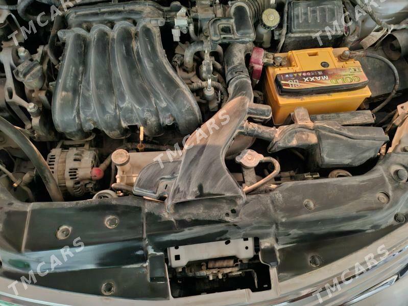 Nissan Versa 2012 - 125 000 TMT - Sakar - img 7
