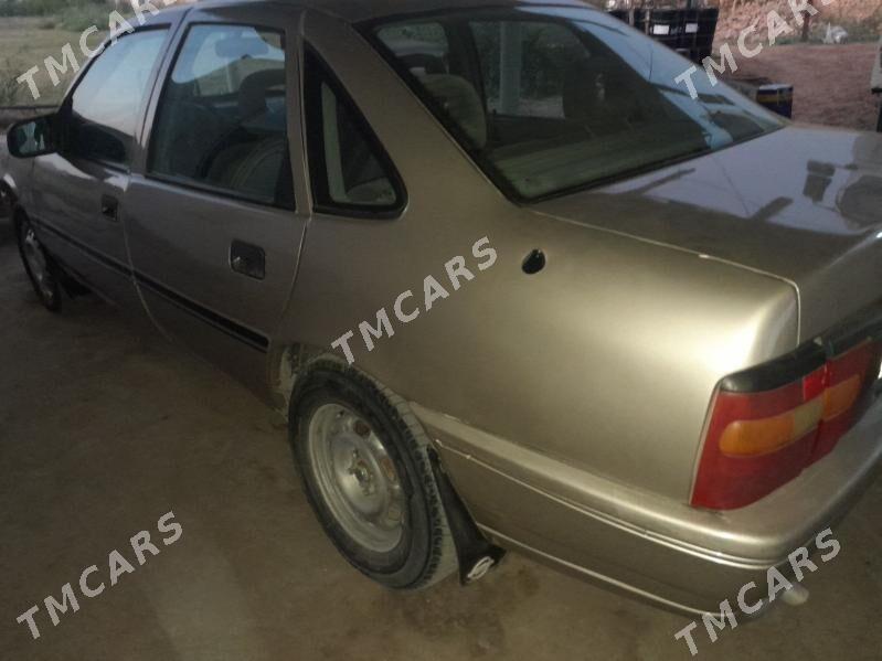Opel Vectra 1989 - 28 000 TMT - Векильбазар - img 3