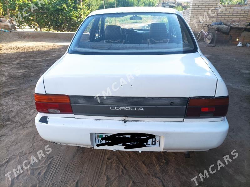 Toyota Corolla 1993 - 50 000 TMT - Сакар - img 2