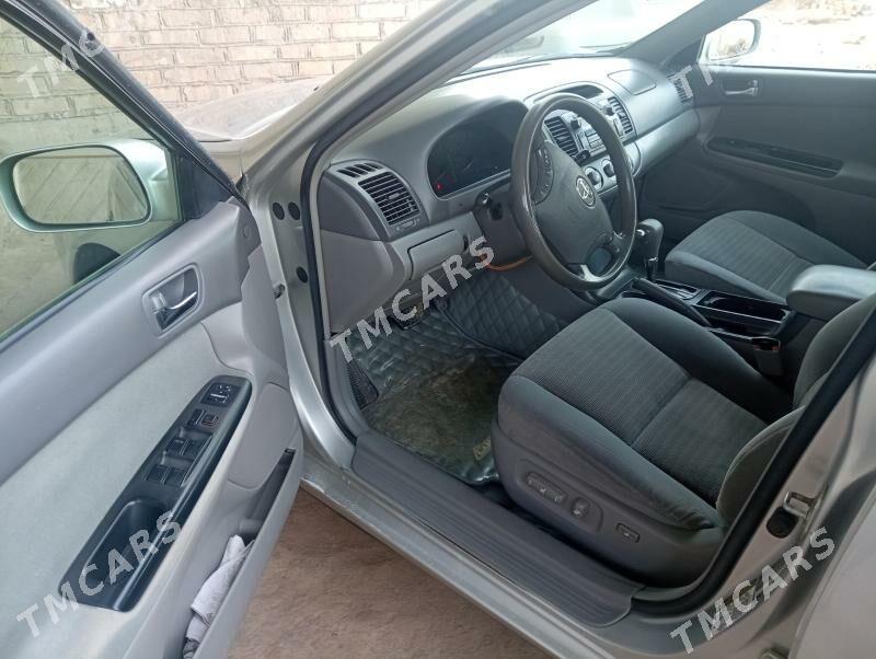 Toyota Camry 2005 - 170 000 TMT - Кёнеургенч - img 3
