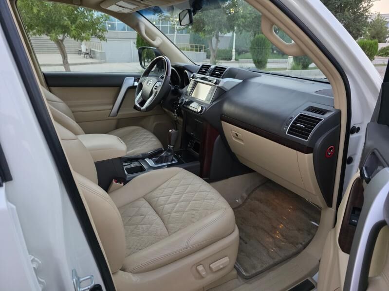 Toyota Land Cruiser Prado 2016 - 690 000 TMT - Ашхабад - img 10