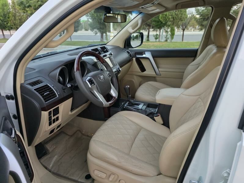 Toyota Land Cruiser Prado 2016 - 690 000 TMT - Ашхабад - img 6