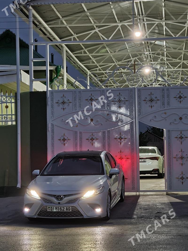 Toyota Camry 2018 - 365 000 TMT - Aşgabat - img 6