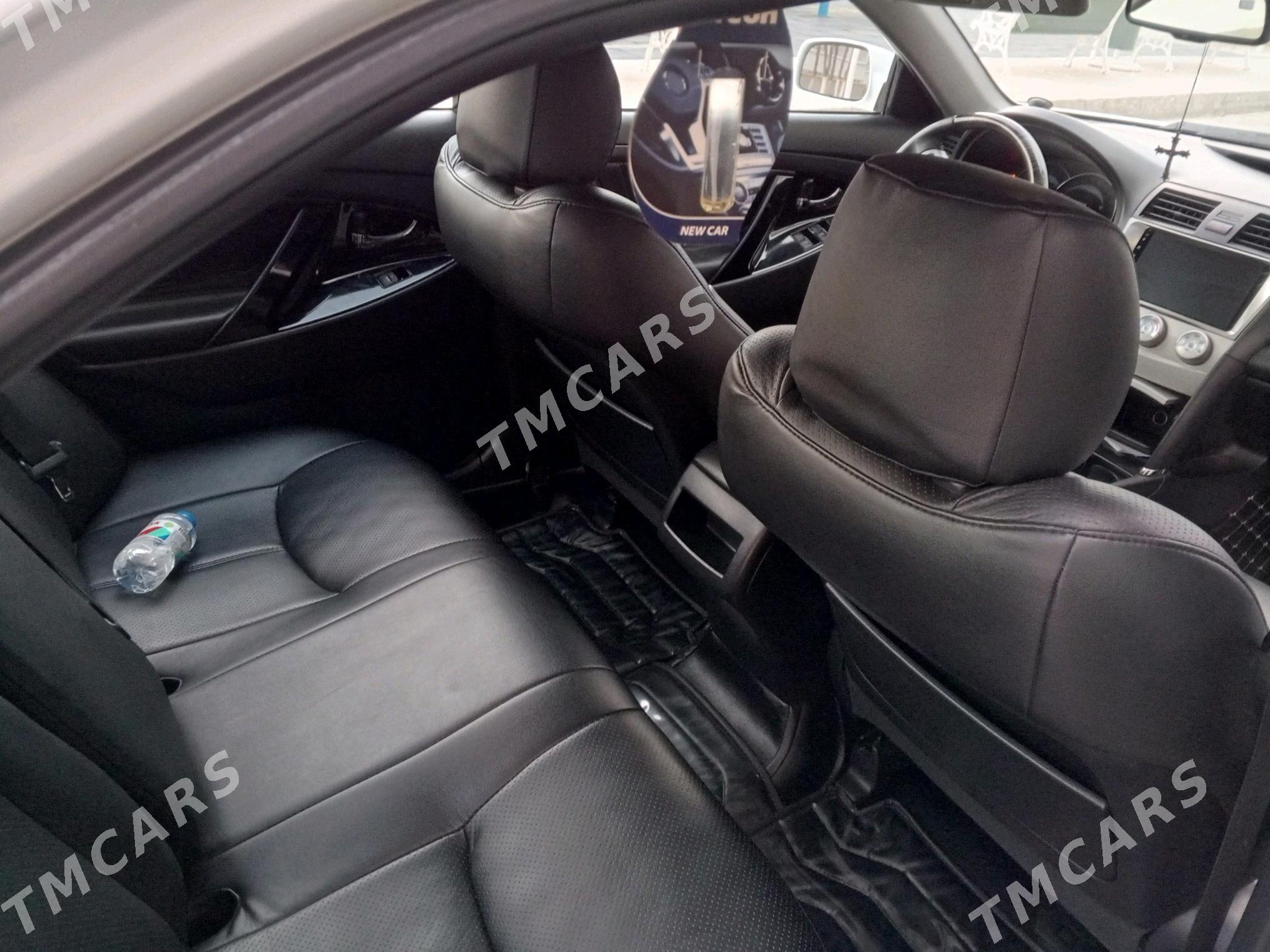 Toyota Camry 2010 - 215 000 TMT - Туркменбаши - img 2