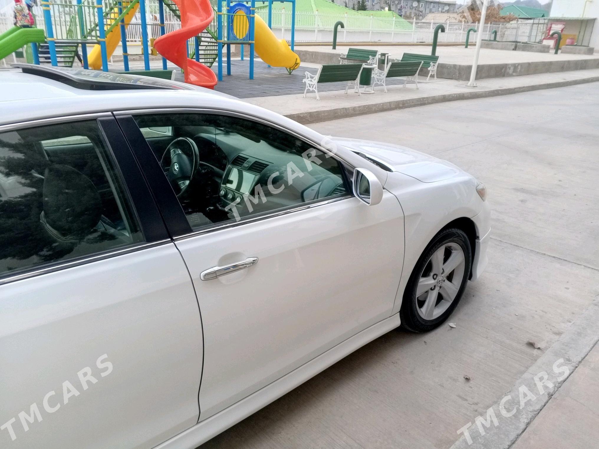 Toyota Camry 2010 - 215 000 TMT - Туркменбаши - img 3