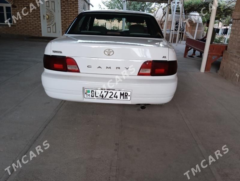 Toyota Camry 1994 - 70 000 TMT - Wekilbazar - img 2