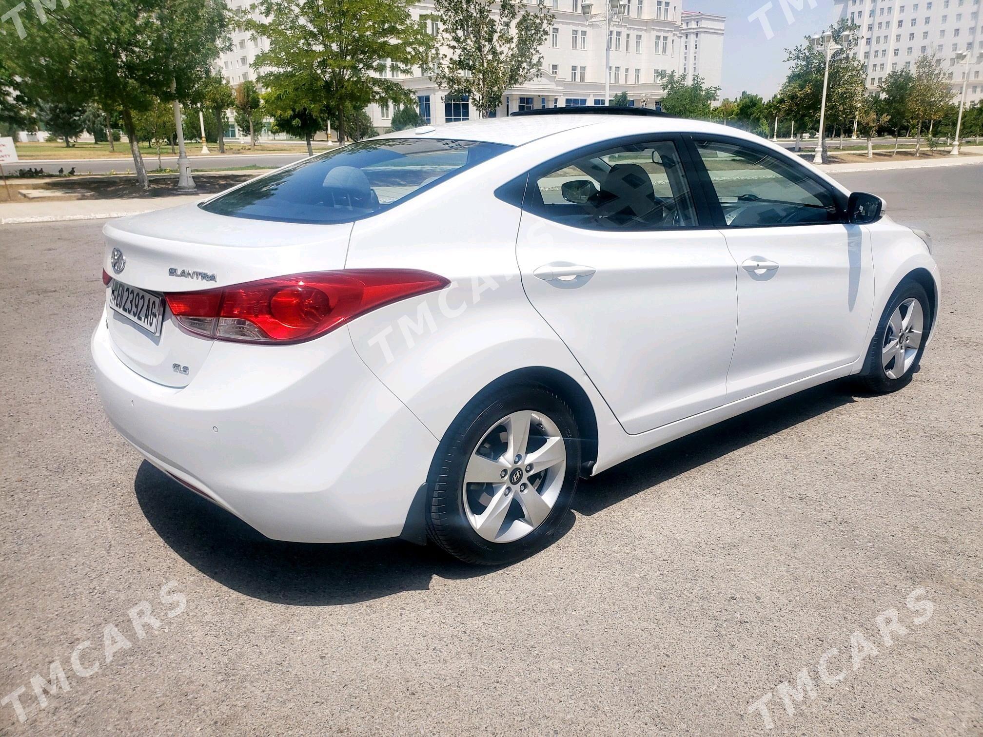 Hyundai Elantra 2011 - 175 000 TMT - Howdan "W" - img 3