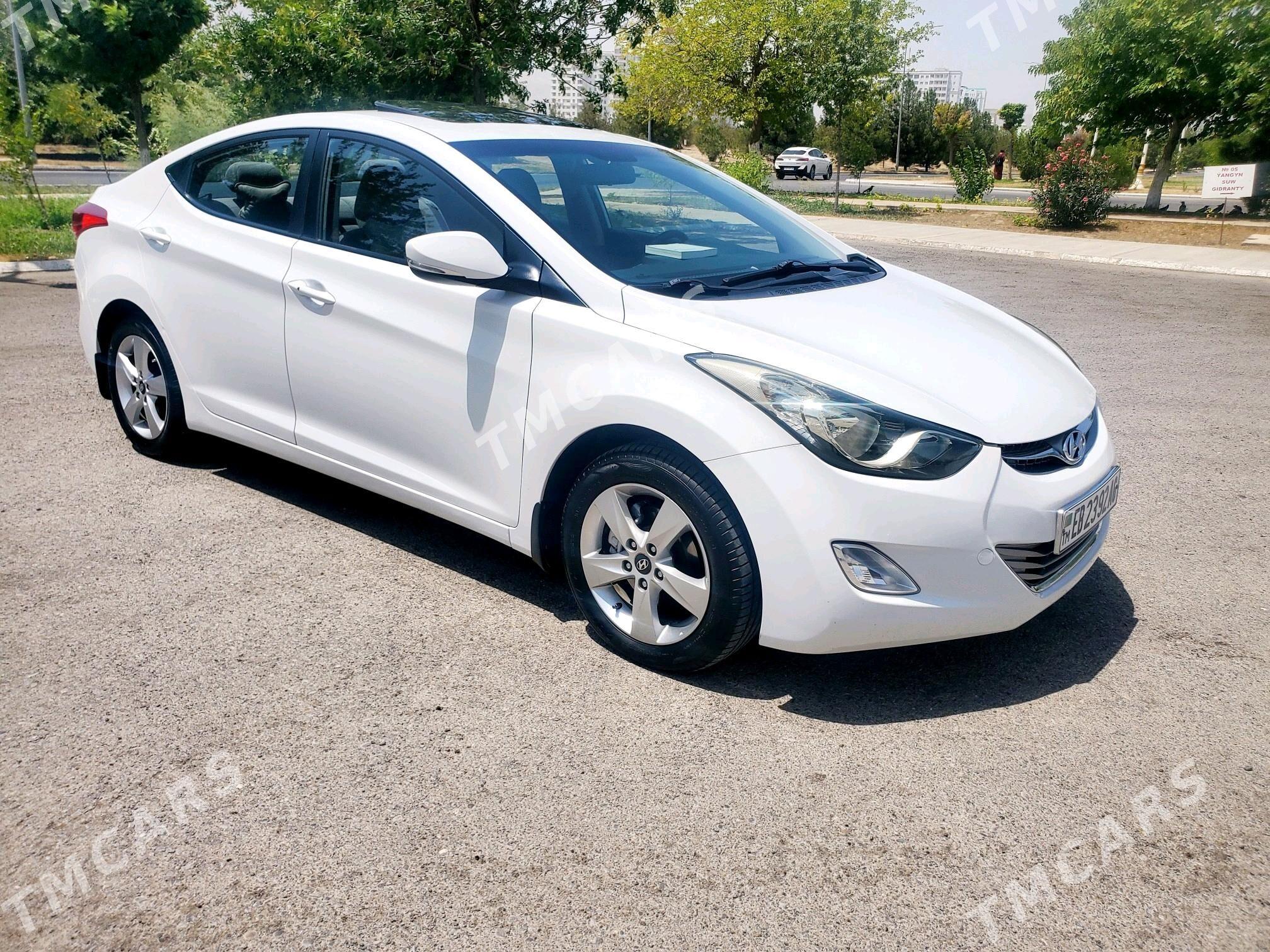 Hyundai Elantra 2011 - 175 000 TMT - Howdan "W" - img 4